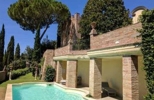 Castelfiorentino Villa | Wonderful private villa with A/C, hot tub, private pool, WIFI, TV, terrace, close to San Gimignano
