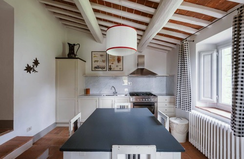Greve in Chianti Villa | Wonderful private villa for 22 guests with private pool, WIFI, A/C, TV, veranda and panoramic view