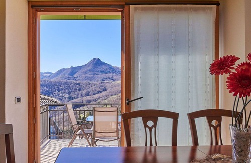 Centro Valle Intelvi House | Wonderful private villa for 4 guests with TV, terrace and pets allowed