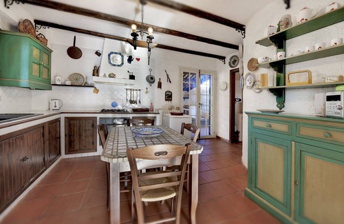 Marina di Ragusa Villa | Wonderful private villa for 7 guests with WIFI, A/C, private pool and TV