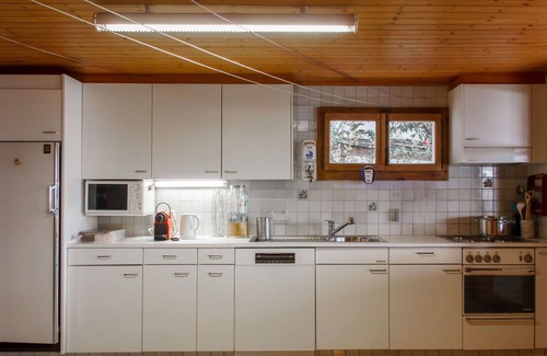 Aran House | Wonderful private villa for 8 people with TV, terrace and panoramic view