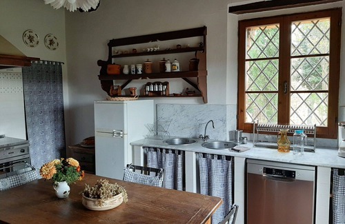 Montefollonico Villa | Wonderful private villa with WIFI, terrace, panoramic view and parking, close to Montepulciano