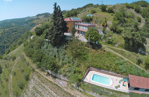 Cossano Belbo House | Wonderful private villa for 10 guests with private pool, A/C, patio, pets allowed and parking