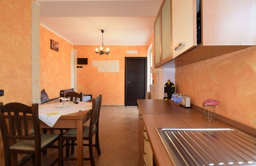 Gioiosa Marea Villa | Wonderful private villa for 6 guests with WIFI, A/C, hot tub, TV, terrace, pets allowed and park.