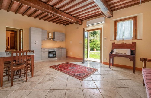 San Gimignano Villa | Wonderful private villa for 25 guests with WIFI, A/C, private pool, TV and panoramic view