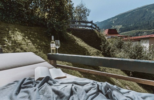 Bad Gastein House | Wonderful private villa for 6 people with WIFI, TV and terrace