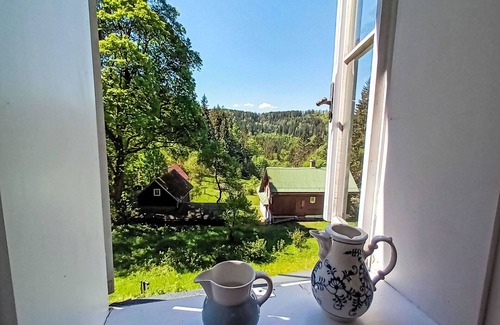 Korenov Villa | Wonderful private villa for 5 guests with WIFI, terrace and parking