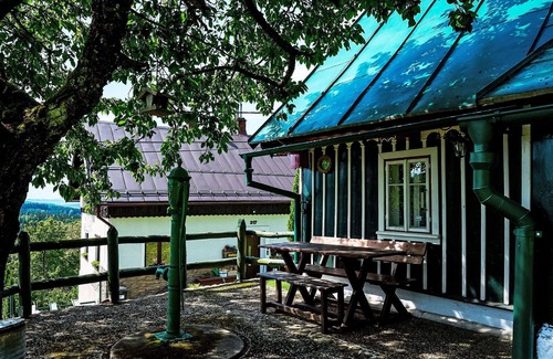 Tanvald House | Wonderful private villa for 7 people with WIFI, TV, terrace and parking