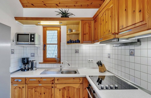 Bad Arolsen House | Wonderful private villa for 6 guests with WIFI, TV and terrace
