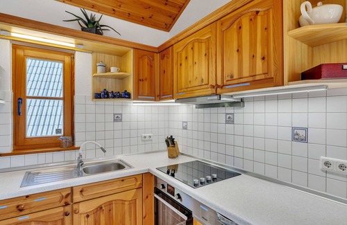 Bad Arolsen House | Wonderful private villa for 6 guests with WIFI, TV and terrace