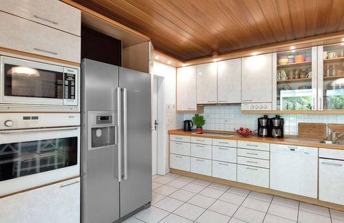 Butjadingen House | Wonderful private villa for 20 guests with WIFI, TV, terrace and pets allowed