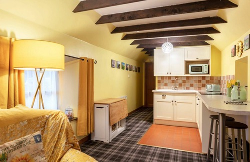 Aberchirder House | Wonderful private villa for 2 guests with WIFI