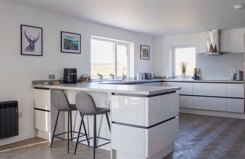 Greshornish House | Wonderful private villa for 6 people with WIFI and TV