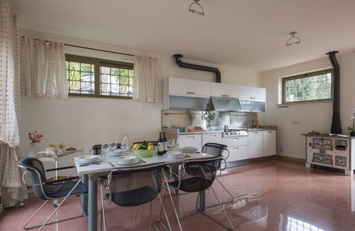 Montignoso Villa | Wonderful private villa for 12 people with A/C, private pool, WIFI, TV, patio and pets allowed