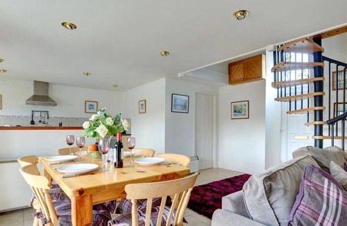 Dyffryn Ardudwy House | Wonderful private villa for 5 people with WIFI, TV, panoramic view and parking