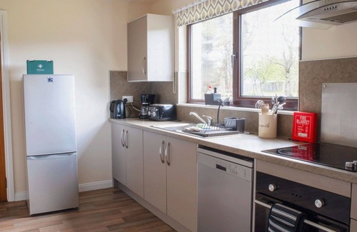 Staffin House | Wonderful private villa for 6 guests with WIFI, TV and pets allowed