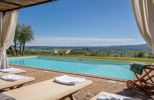 Castellina in Chianti Villa | Wonderful private villa with WIFI, private pool, TV, patio, panoramic view, parking, close to Siena