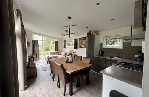IJhorst House | Wonderful private villa for 6 guests with WIFI, pool, TV and terrace