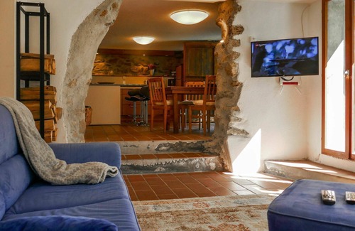 Negrentino House | Wonderful private villa for 5 guests with WIFI, TV, patio, pets allowed and panoramic view