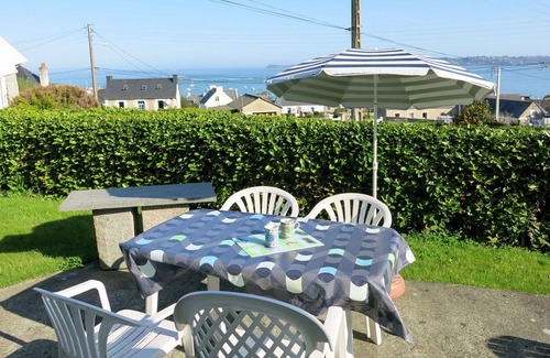 Tredrez-Locquemeau House | Wonderful private villa for 4 guests with terrace and parking