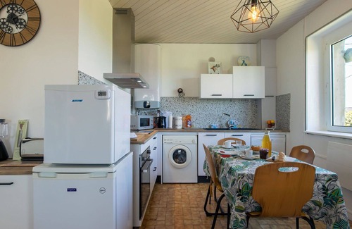 Porspoder House | Wonderful private villa for 4 people with WIFI, TV and pets allowed