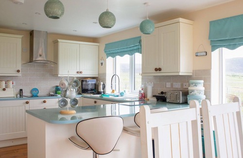 Bornesketaig House | Wonderful private villa for 6 people with WIFI, TV, terrace and parking