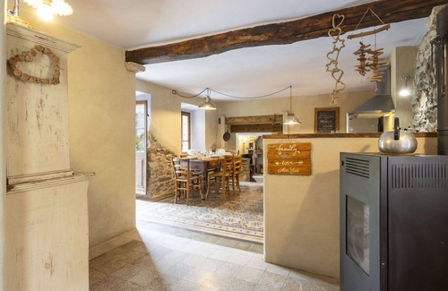 Mergozzo House | Wonderful private villa for 6 people with WIFI, TV and balcony