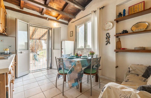 Muravera House | Wonderful private villa with A/C, WIFI, TV, patio, pets allowed, panoramic view and parking