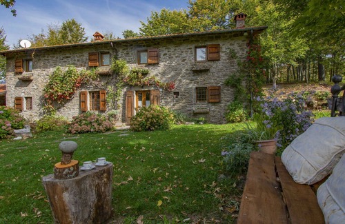 San Marcello Pistoiese House | Wonderful private villa for 7 guests with WIFI, private pool, TV, terrace and pets allowed