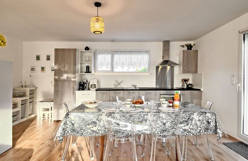 Etables-sur-Mer House | Wonderful private villa for 4 people with A/C, WIFI, TV, terrace and parking
