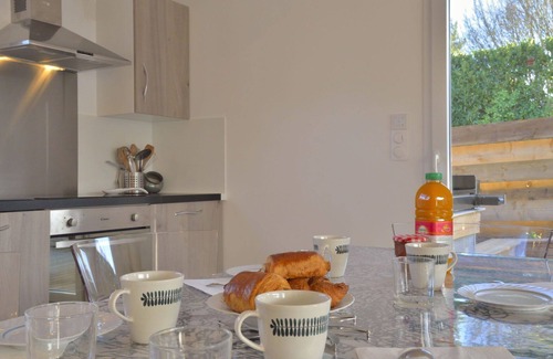 Etables-sur-Mer House | Wonderful private villa for 4 people with A/C, WIFI, TV, terrace and parking