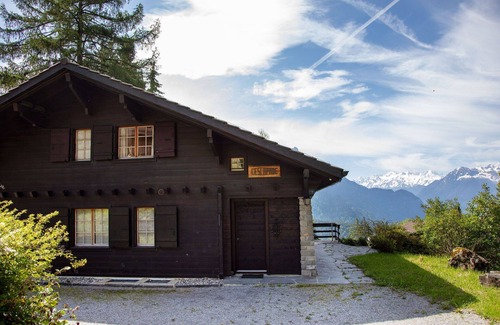 Villars-sur-Ollon House | Wonderful private villa for 8 people with WIFI, TV and terrace