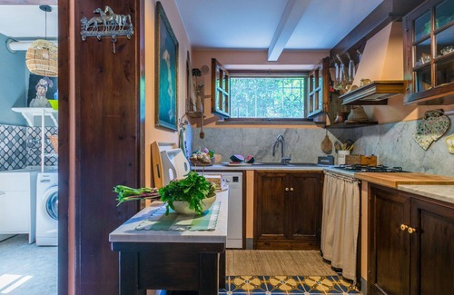 Lari Villa | Wonderful private villa for 8 guests with A/C, WIFI and TV