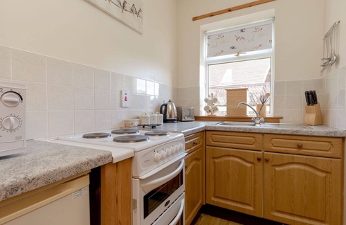 Maybole House | Wonderful private villa for 4 people with WIFI and TV