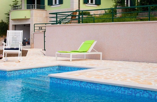 Kamenmost House | Wonderful private villa with A/C, WIFI, private pool, TV, terrace, panoramic view and parking