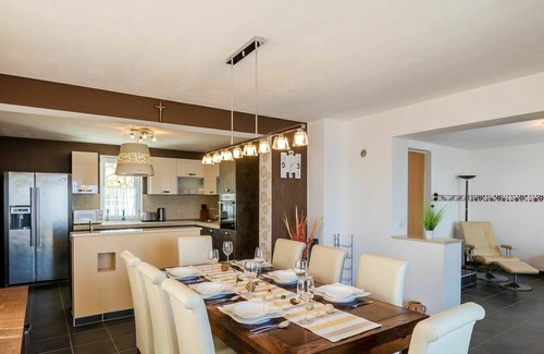 Zagorje House | Wonderful private villa for 9 guests with WIFI, A/C, TV, terrace and parking