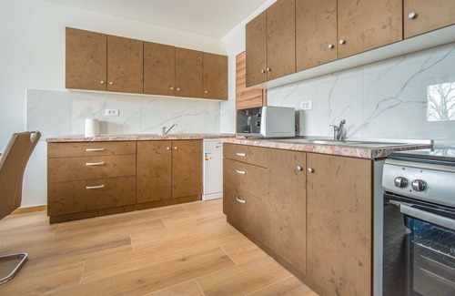 Viskovo House | Wonderful private villa for 10 guests with A/C, private pool, WIFI, TV and terrace