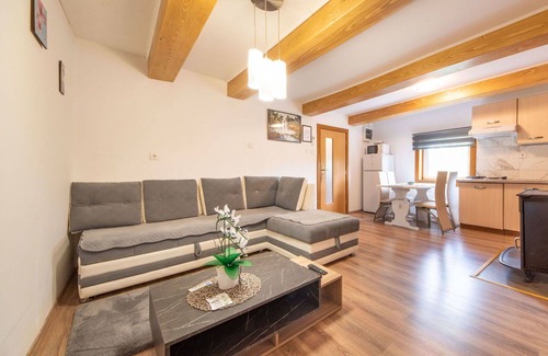 Tounj House | Wonderful private villa for 4 guests with private pool, WIFI, A/C, TV, terrace and pets allowed