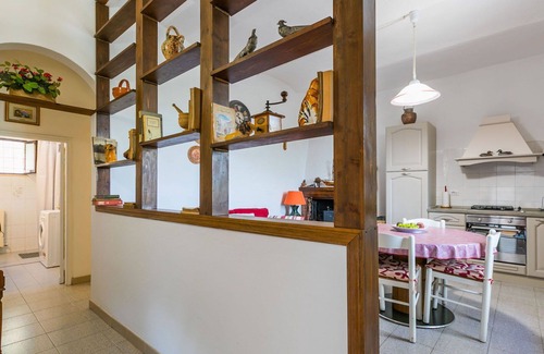 Chiusi House | Wonderful private villa with A/C, WIFI, terrace, pets allowed, panoramic view and parking