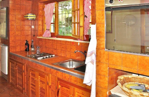Platamona House | Wonderful private villa for 10 guests with A/C, TV, terrace, pets allowed and parking