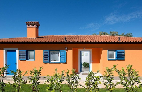 Trget House | Wonderful private villa with private pool, A/C, WIFI, TV, terrace, pets allowed and parking