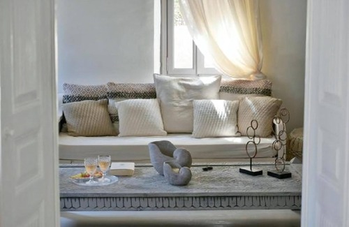 Megalochori Villa | Wonderful Santorini Villa | Alia Mansion | 3 Bedrooms | Beautiful Outdoor Space.