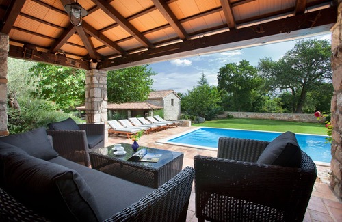 Marceljani Villa | Wonderful, secluded, minutes from the beach, with 5 bedrooms