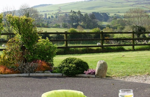 Glendalough Apartment | Wonderful Setting Farmhouse Apartment