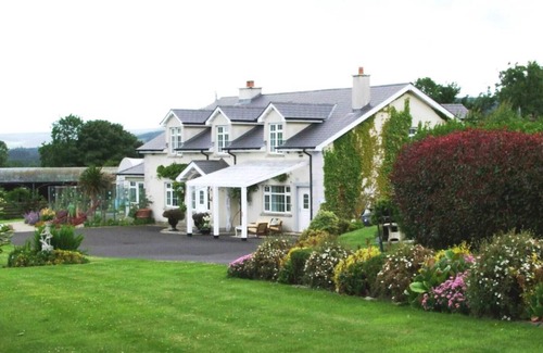 Glendalough Apartment | Wonderful Setting Farmhouse Apartment