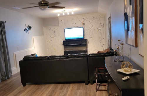 Covington Apartment | Wonderful studio with Private entrance in charming Covington