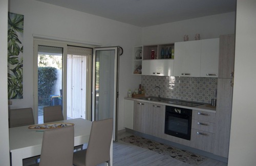 Pizzo Villa | Wonderful villa for 5 people with WIFI, pool, A/C, veranda and pets allowed