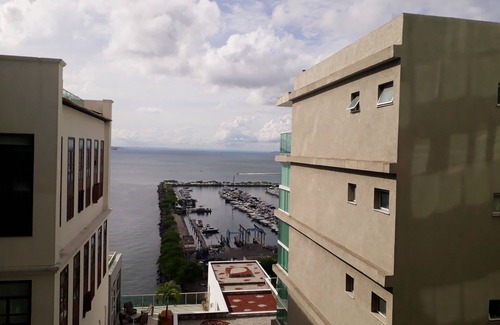 Dois de Julho Apartment | Wonderful View-Cloc Marina Residence
