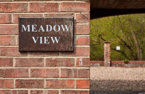 Dalbury Lees House | Wonderful villa for 14 guests with WIFI and TV