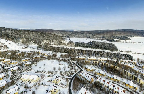 Ortsmitte House | Wonderful villa for 2 guests with WIFI, hot tub, pool, TV, terrace and parking